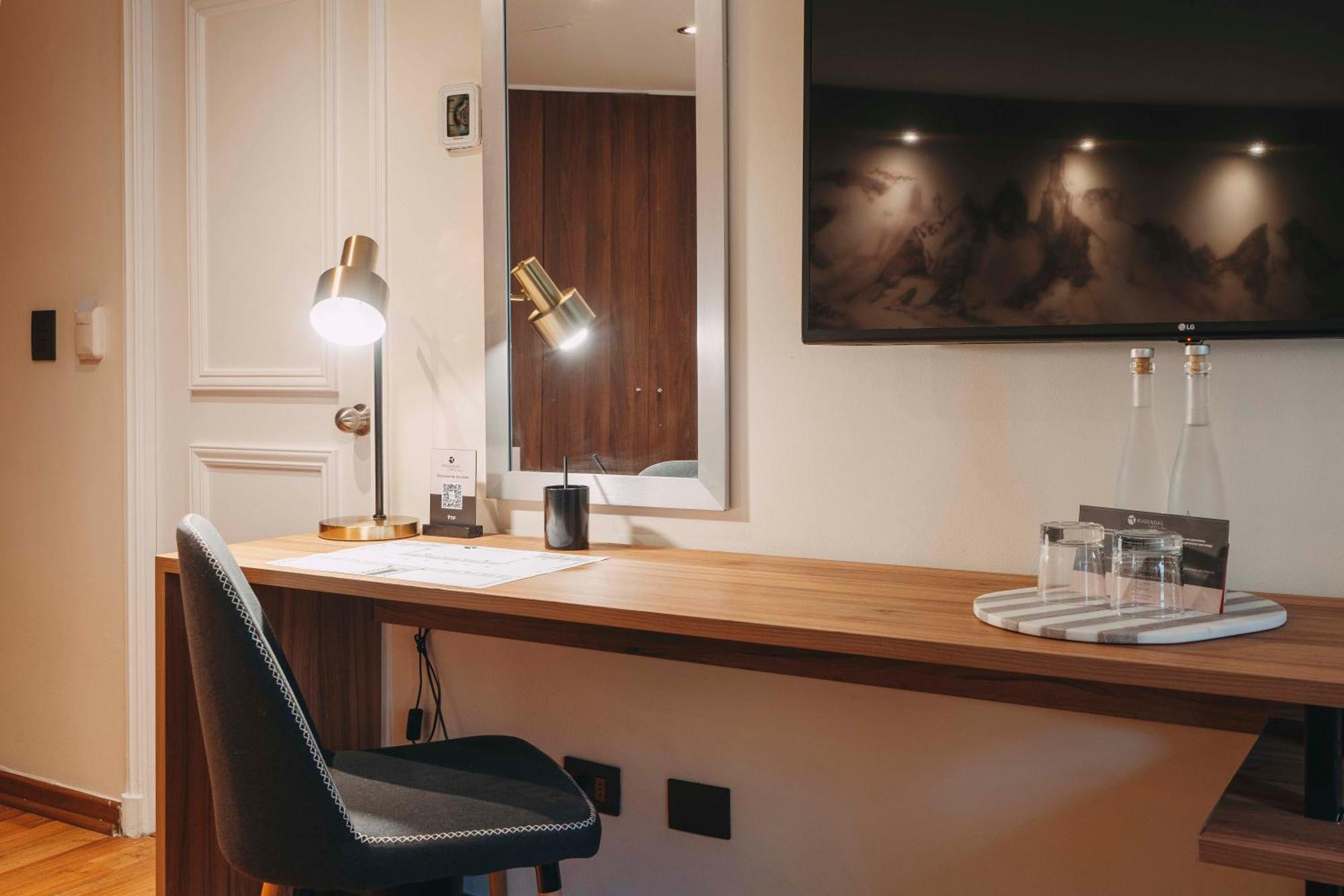Rugendas Hotel Boutique By Time Santiago Buitenkant foto
